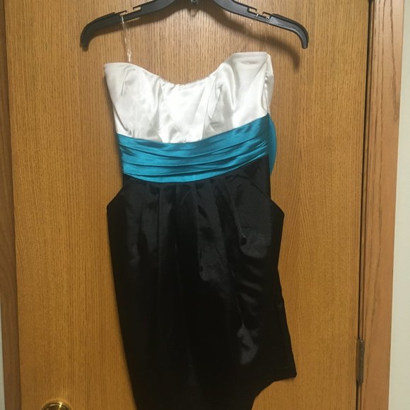 Speechless Short Dress with Studio Y Jacket - Picture 3 of 5